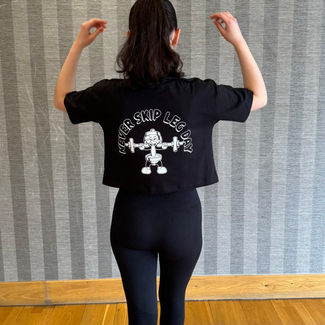 🥉Never Skip Leg Day - Bronze Level on Black Crop t-shirt - Squat